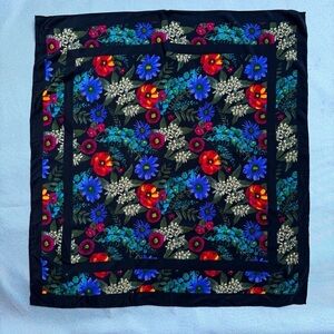 Unbranded Black Multicolor Floral Wildflowers Square Polyester Scarf 30 x 30”